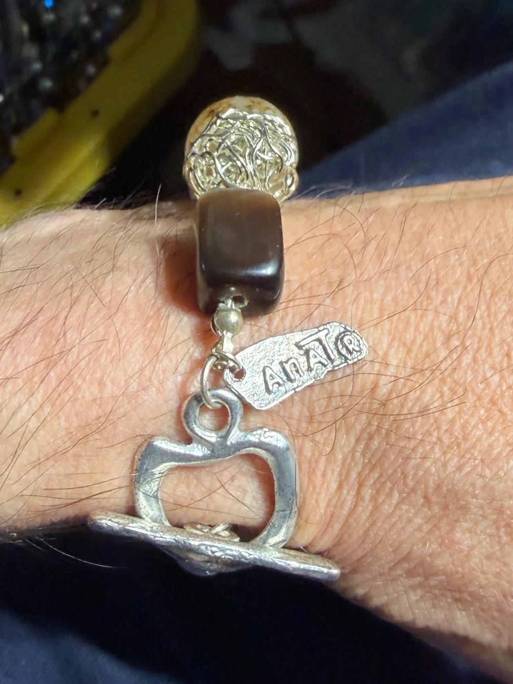 Vintage Anatee WEarth-Tone Beaded Bracelet with Gold Accents